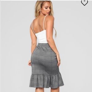 Hyacinth skirt by Fashion Nova
